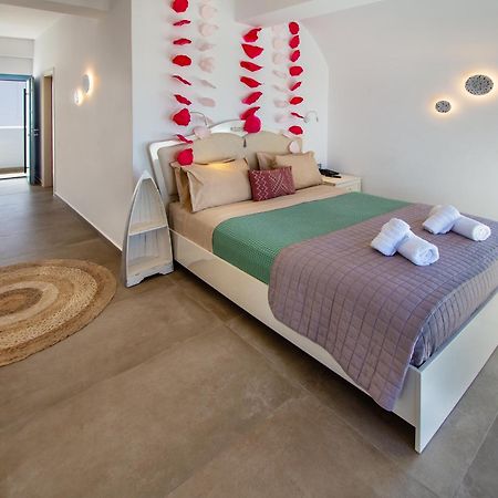 Aegean Blue Suites Pyrgos Kallistis Exterior foto